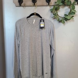 Under Armour Long sleeve back cutoff
